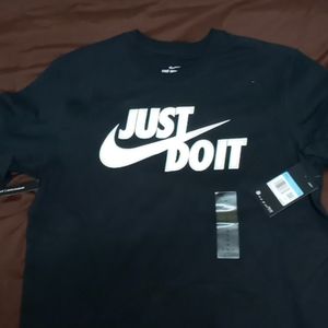 Nike men's t-shirt